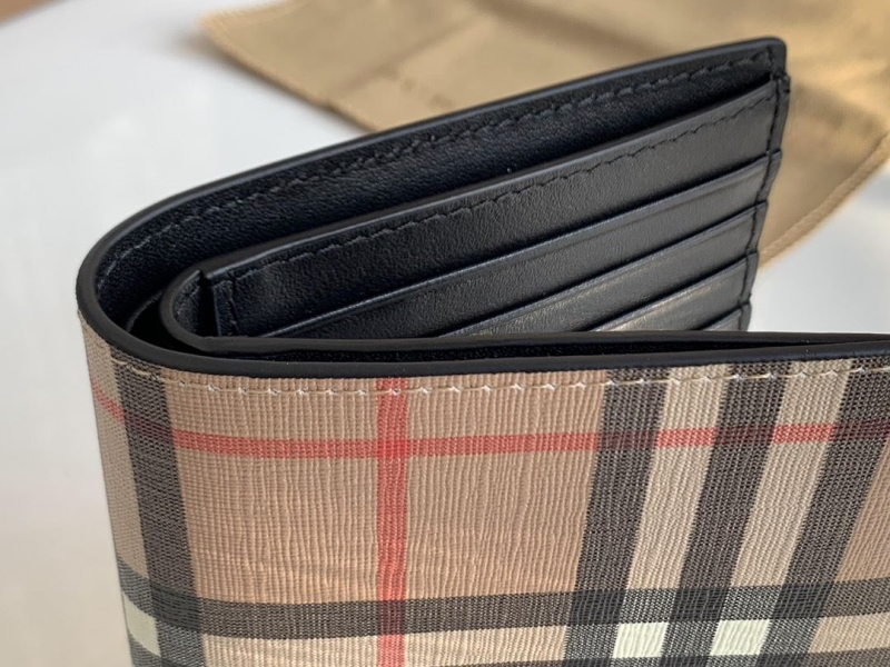 Burberry Wallets